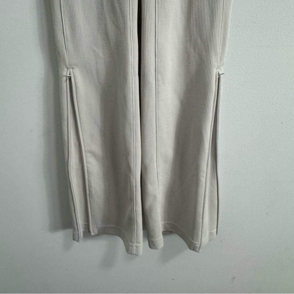 lululemon athletica Cream High-Waist Boot Cut Pants - Picture 5 of 16